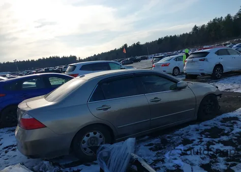 2006 Honda Accord 3.0 Ex from USA, damaged, VIN 1HGCM66576A066962